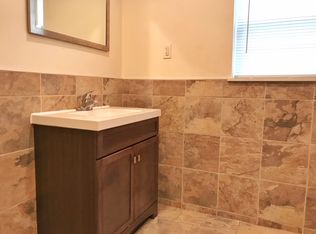 2144 Mountain St, Philadelphia, PA 19145