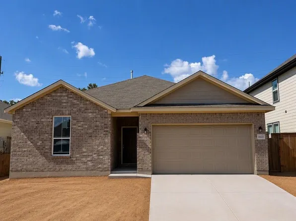 4522 Blue Mountain Laurel St, Pinehurst, TX 77362