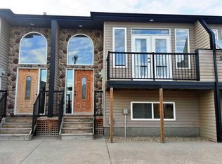 762 S Heritage Blvd W #7, Lethbridge, AB T1K 0W1