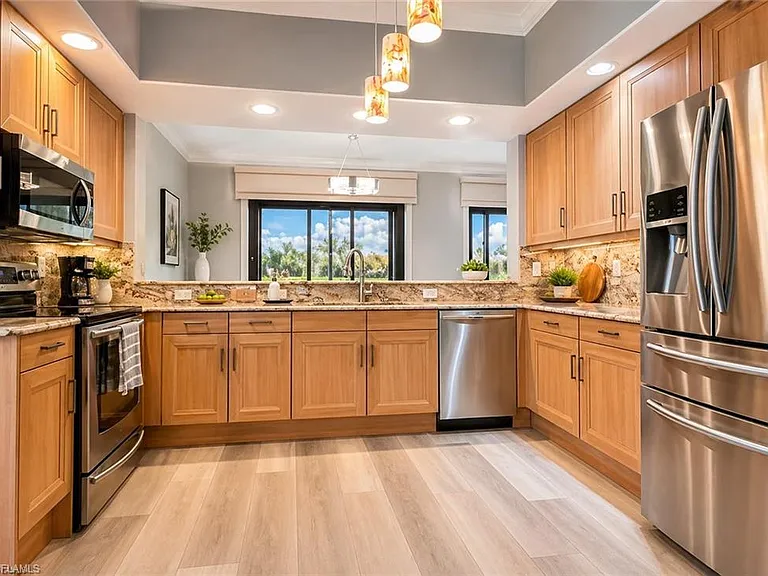 817 Regency Reserve Cir #3901 — Photo 3
