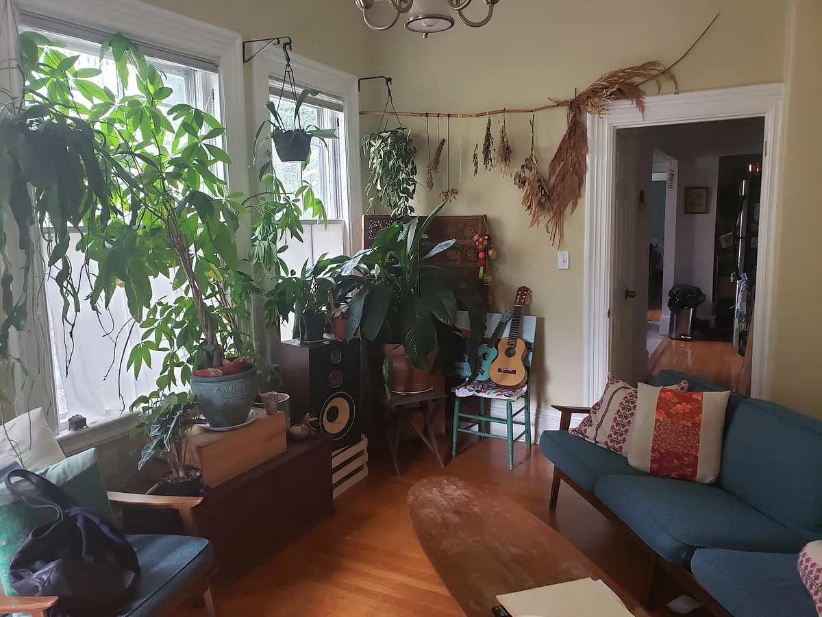 Building Photo - 61 Columbus Ave #2