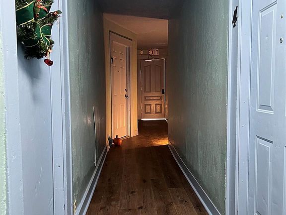 3rd image of 1002 Butternut St #7