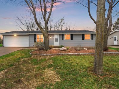 205 Fairway St, Combined Locks, WI, 54113