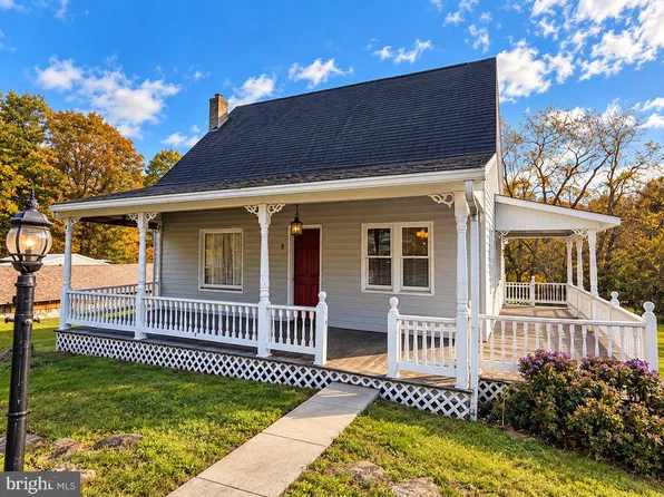 808 Stifflertown Rd, Cherry Tree, PA 15724