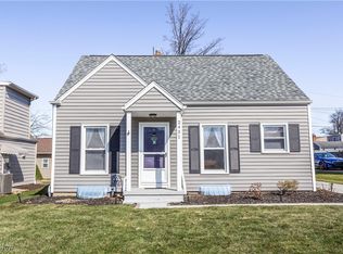 2431 Shaw Ave, Cuyahoga Falls, OH 44223