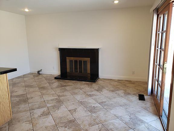 4th image of 6052 Loma Prieta Dr