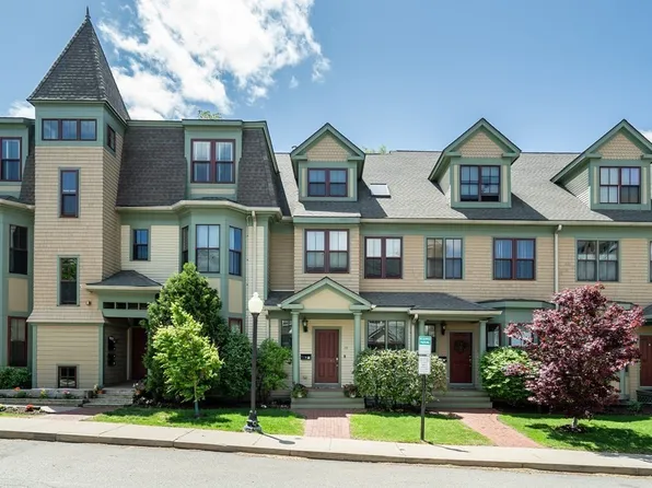 29 Weston Ave #29, Somerville, MA 02144
