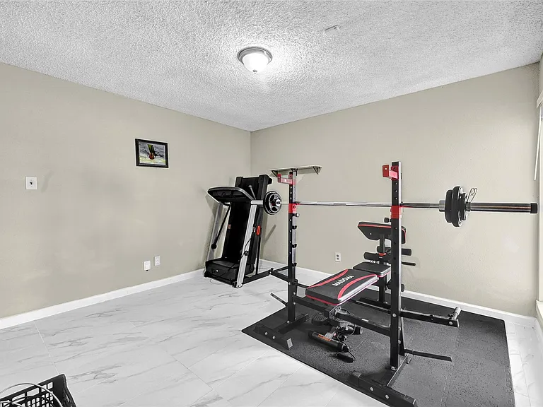 19327 Cypress Harbor Dr — Photo 16