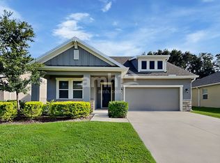 33829 Night Lily Dr, Wesley Chapel, FL 33543
