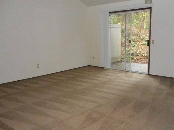 5th image of 9331 Skokomish Way NE APT 2