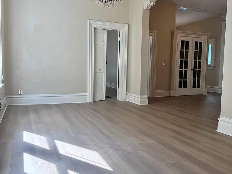 1108 G St #MAIN HOUSE — Photo 7