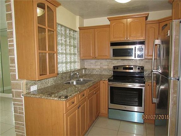4th image of 9900 Haitian Dr