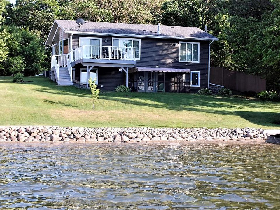 West McDonald Lake side