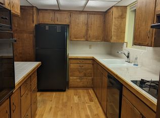 570 Spring Creek Rd, Providence, UT 84332