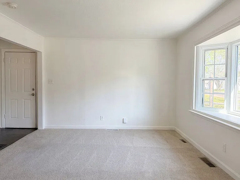 410 B St — Photo 7