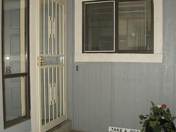 11228 E Linvale Dr Entrance view_05152024