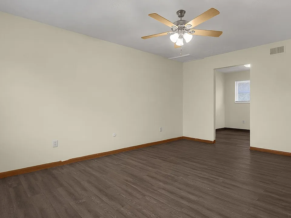 3042 Sandridge Ave #3042