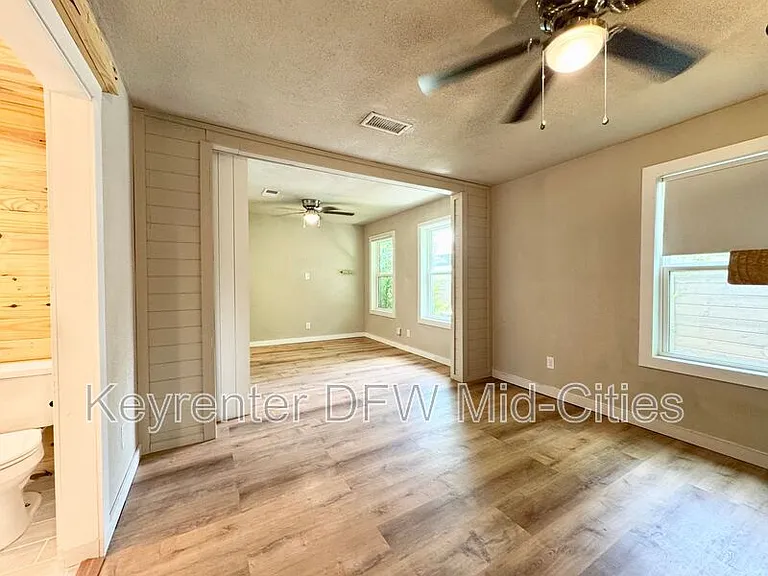 2703 Downing Ave — Photo 15