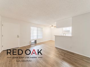 Halstead Garden, Northridge, CA 91325