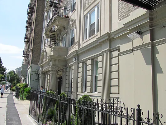 Rented by Brown Harris Stevens | media 10