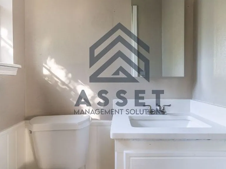 9316 NE Stardust Ln — Photo 22