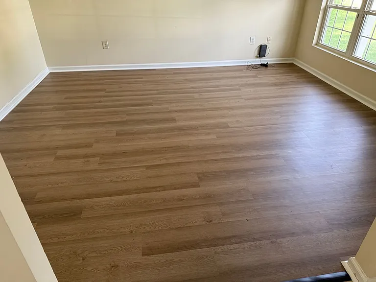 1023 Butler Ln — Photo 10