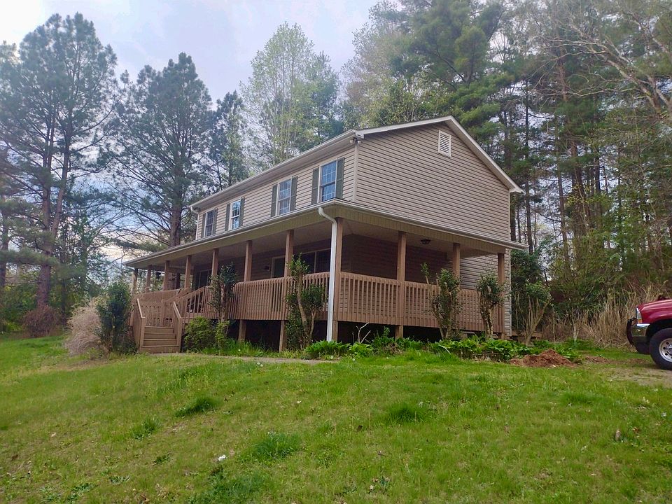 Unit-B is on the far-left side of the duplex.