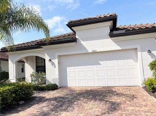 1563 Parnell Ct, Naples, FL 34113