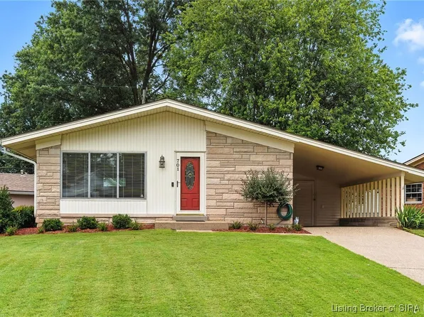 701 Parkwood Drive, Clarksville, IN 47129