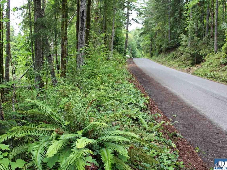 1st image of 999 Rocky Brooke Rd