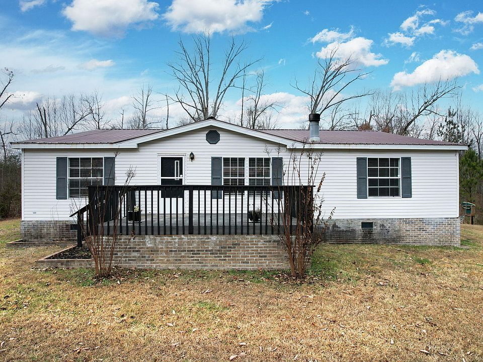 1st image of 139 Fox Farm Trl SE