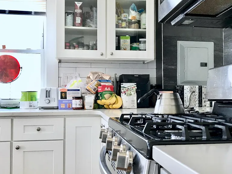 236 Cedar St #3 — Photo 5