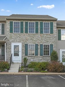 763 Knoll Dr, Mount Joy, PA, 17552
