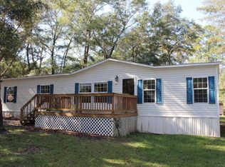 400 Whitfield Rd, Freeport, FL 32439