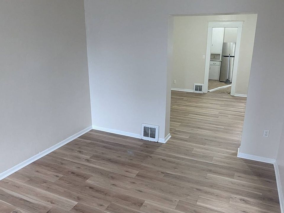 1st image of 1159 W 8th St Floor 1