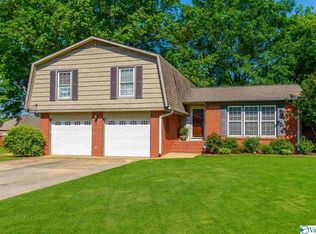 2204 Shannonhouse Rd SW, Huntsville, AL 35803