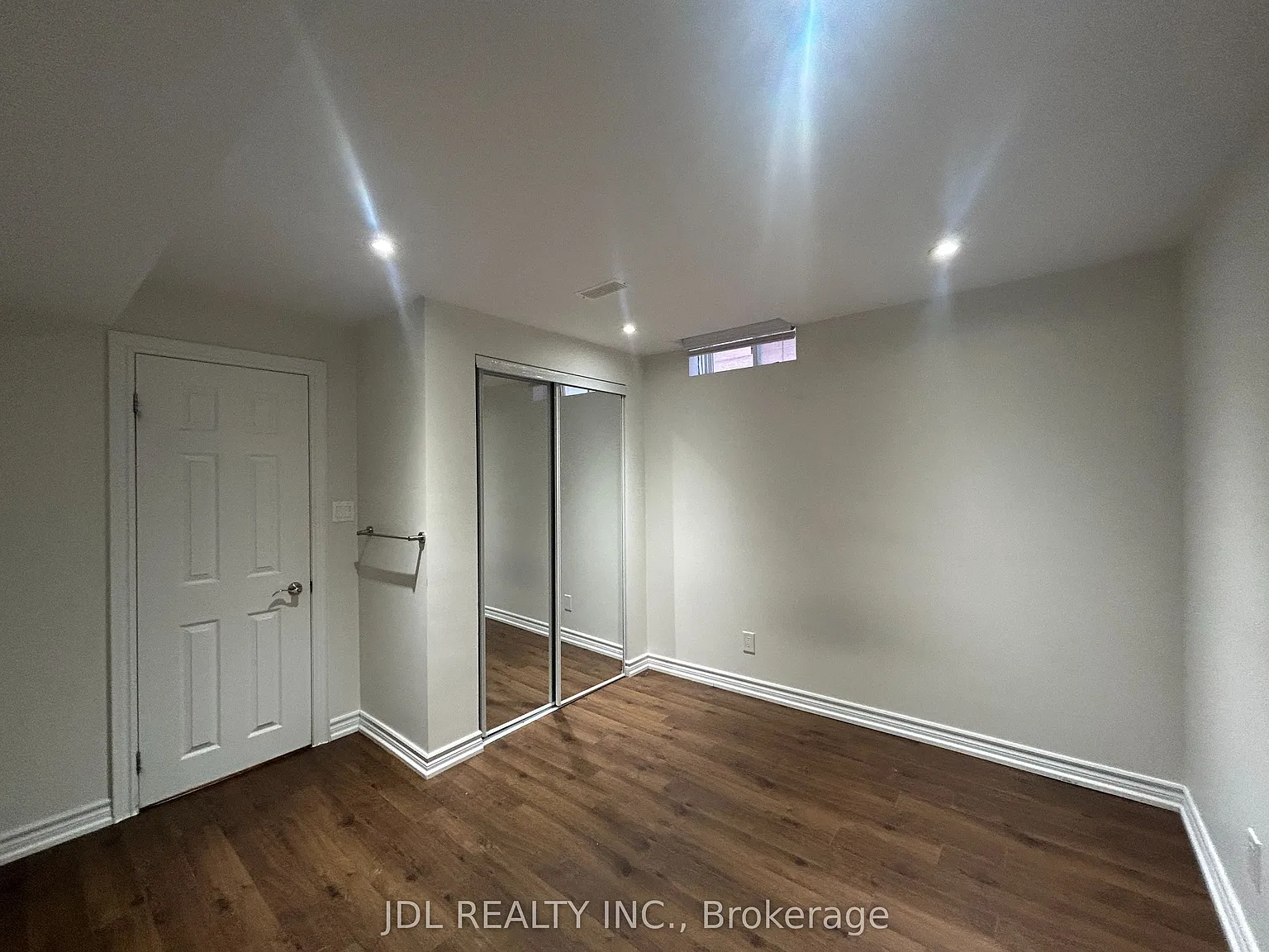 2 bed, $1,500 — Photo 4