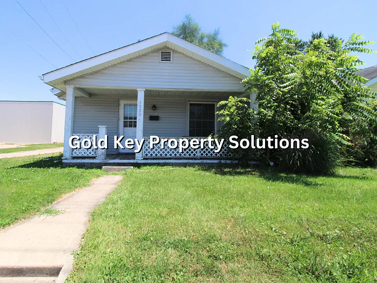 1550 Raible Ave — Photo 3