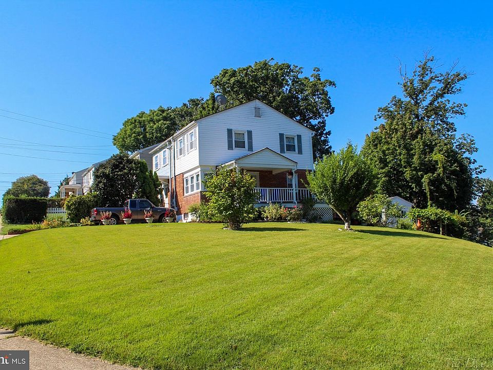 1st image of 6904 Westhampton Dr