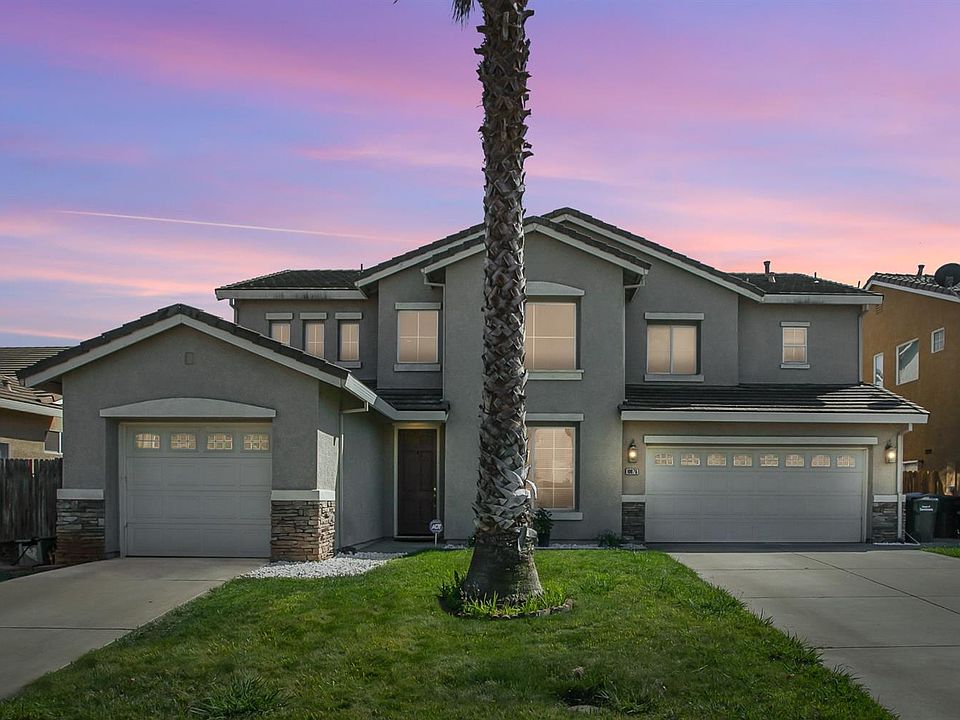 1st image of 10076 Crooked Stick Dr