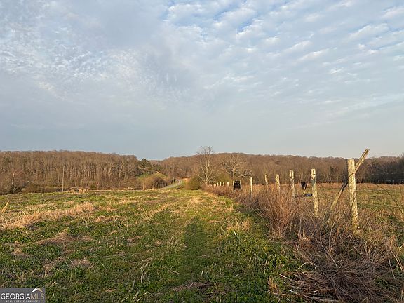 5th image of 18 W L Williams Rd