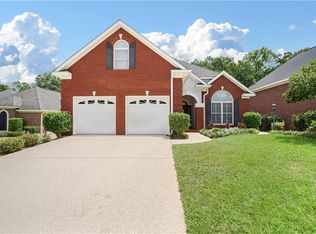 715 Natchez Trail Ct, Mobile, AL 36609