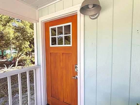 3rd image of 1505 Edge Dr #A