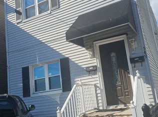 549 Avenue E FLOOR 2, Bayonne, NJ 07002