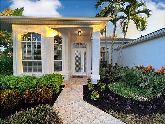 3rd image of 8614 Pebblebrooke DR