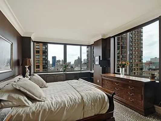 Sold by Corcoran | media 11