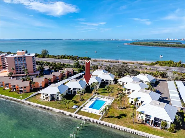 7310 Sunshine Skyway Ln S APT 116, Saint Petersburg, FL 33711