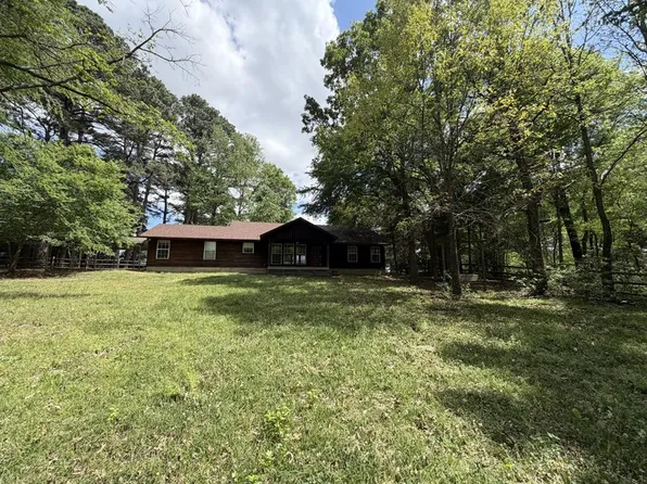 261 County Road 4215, Athens, TX 75752