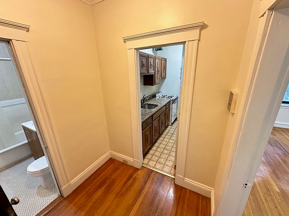 2nd image of 349 Pleasant St APT C-9