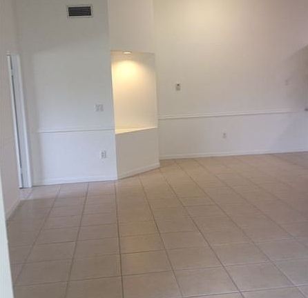 5th image of 4730 NW 102nd Ave APT 207